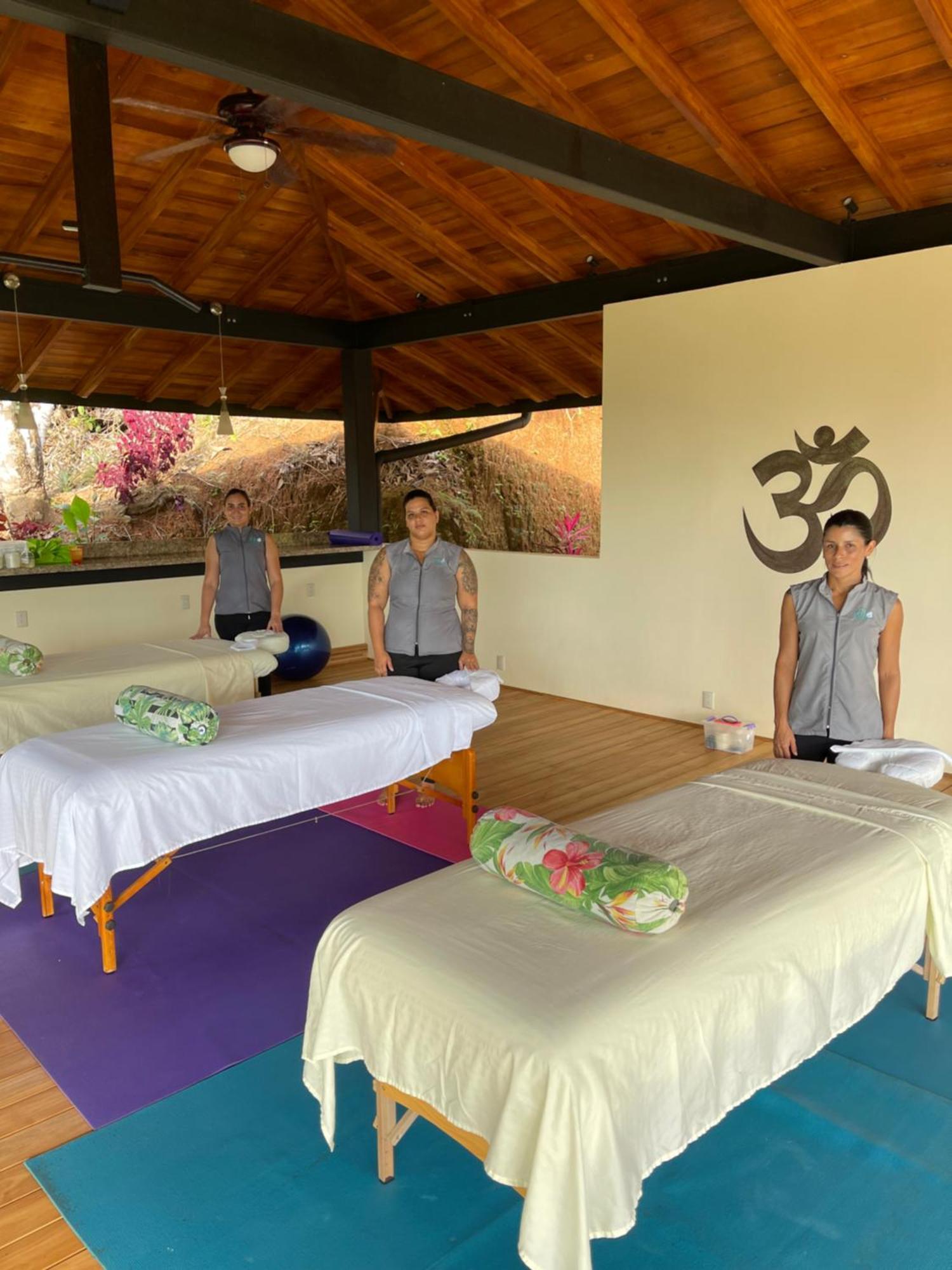 Mango Tree Villas Coronado Экстерьер фото